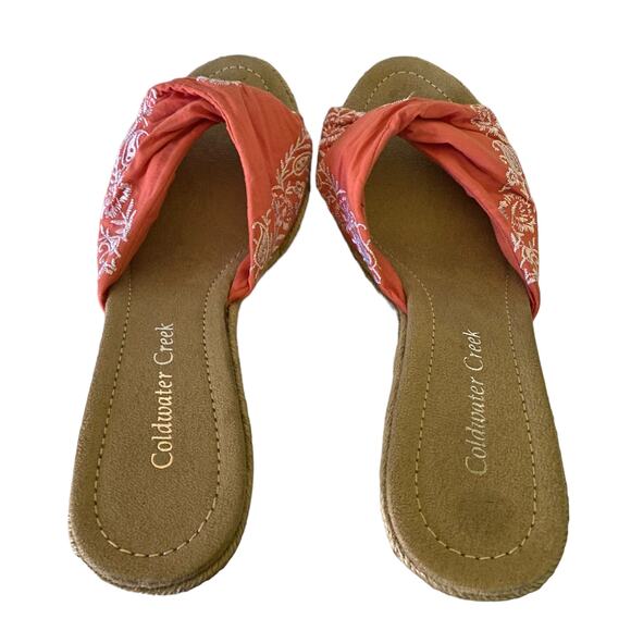 Coldwater Creek Embroidered Bandana Espadrille 8.5 NWOB - Picture 4 of 9